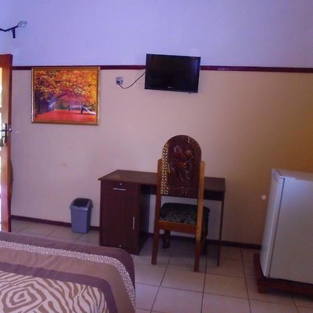White Rose Lodge Livingstone Exterior photo
