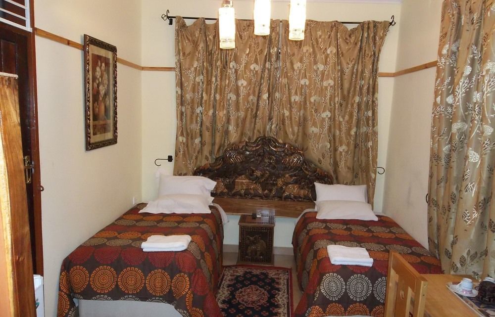 White Rose Lodge Livingstone Exterior photo